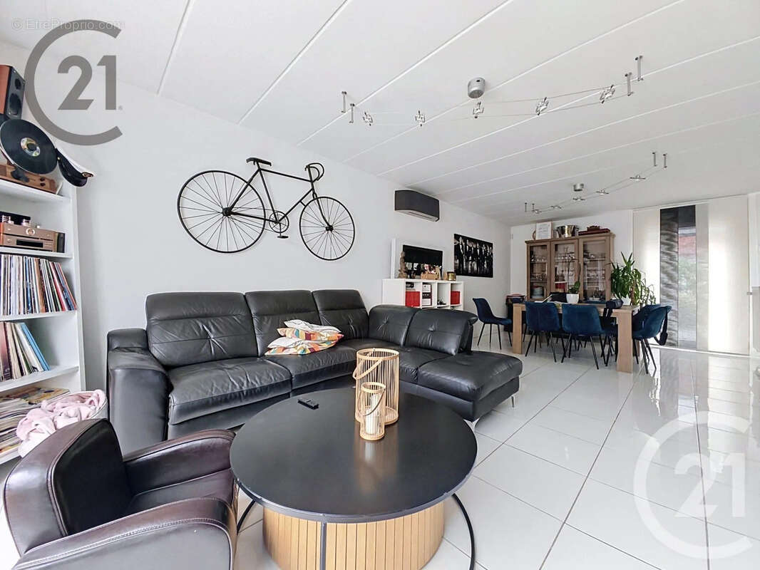 Maison 102 m² à Cormontreuil  - photo 5