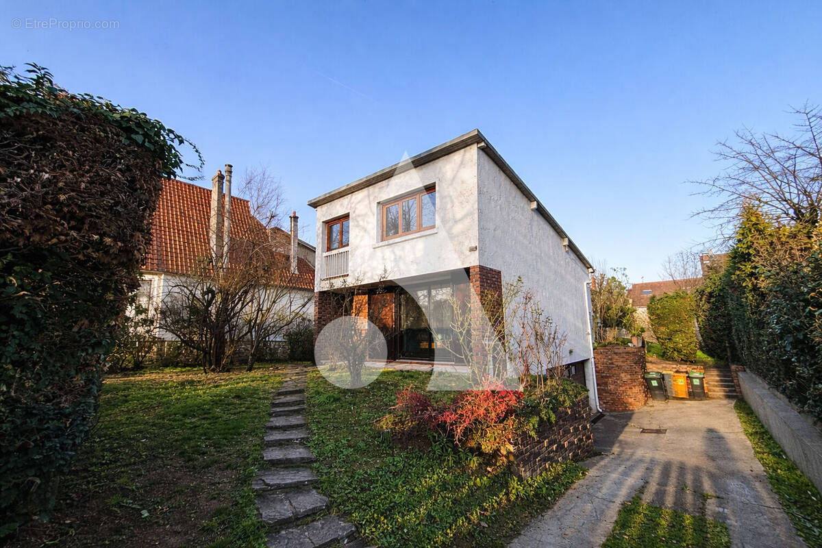 Maison à SOISY-SOUS-MONTMORENCY