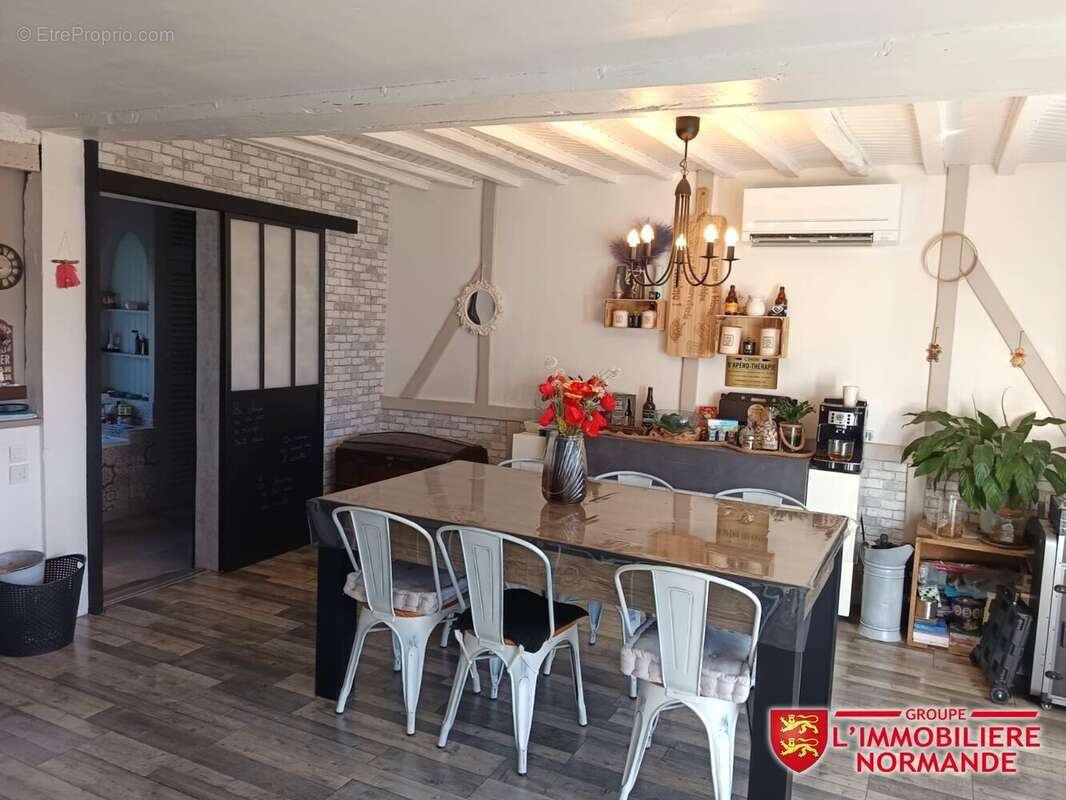 Maison à PACY-SUR-EURE