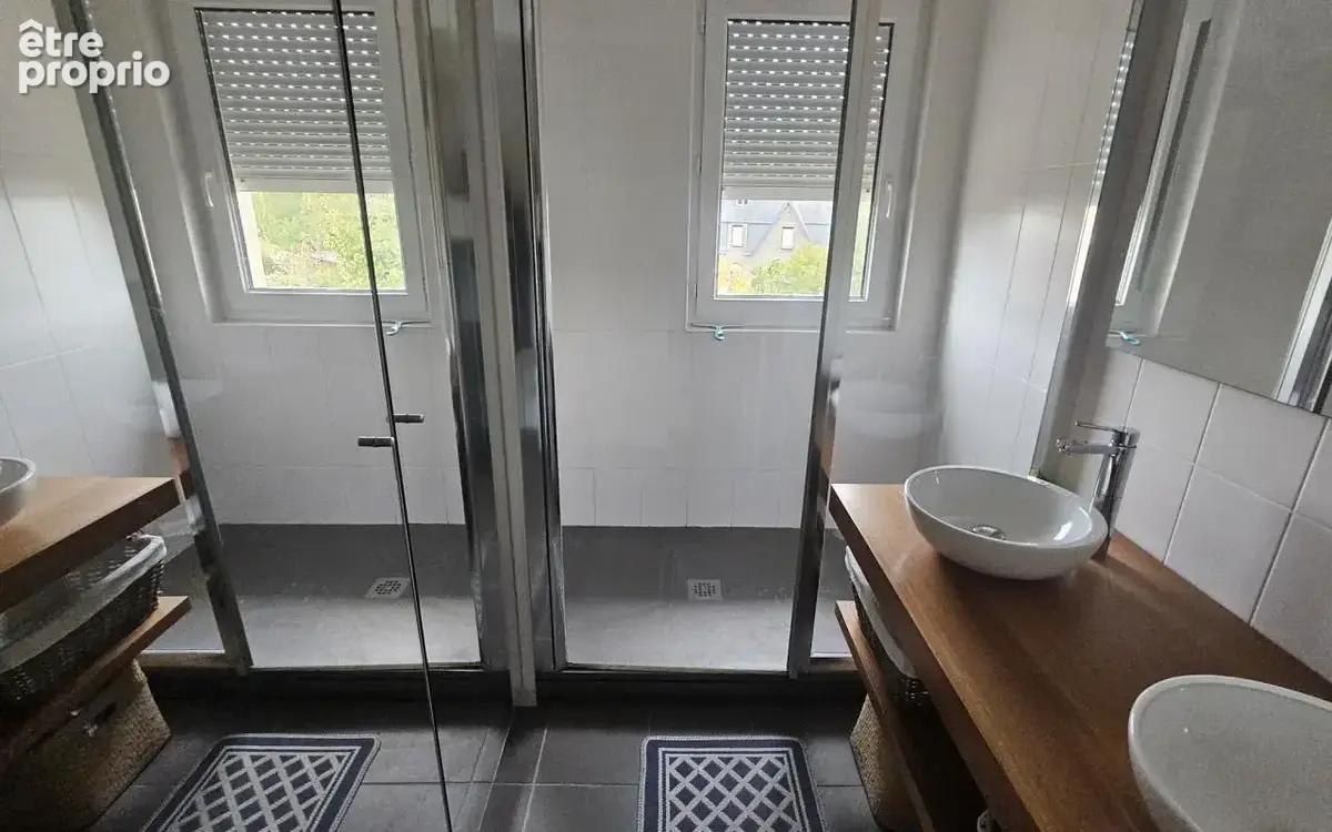 Appartement lumineux au charme rare. Centre de Guingamp - photo 9