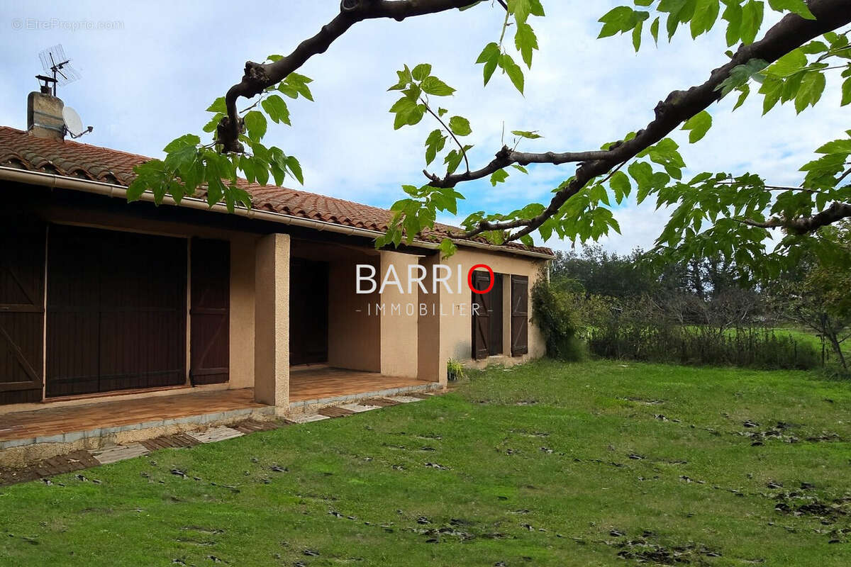 Maison à SAINT-GENIS-DES-FONTAINES