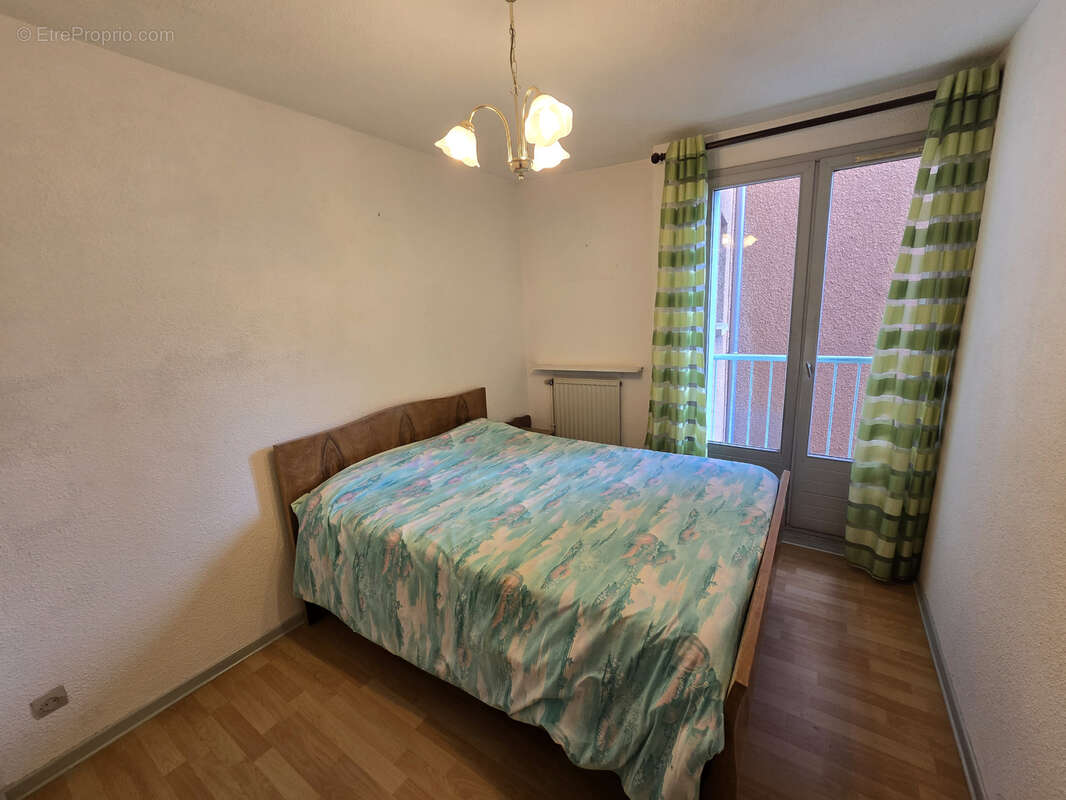 Appartement à BOURG-DE-PEAGE