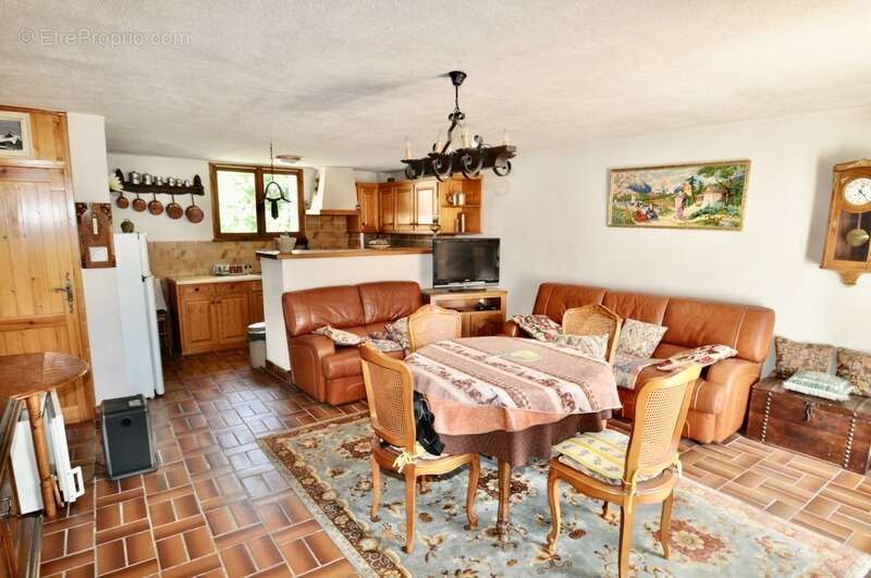 Dpt Alpes de Haute Provence (04), à vendre Proche ANNOT - Maison de village en Pierres 3 pièces 60 m² Terrasse - Sud - photo 6