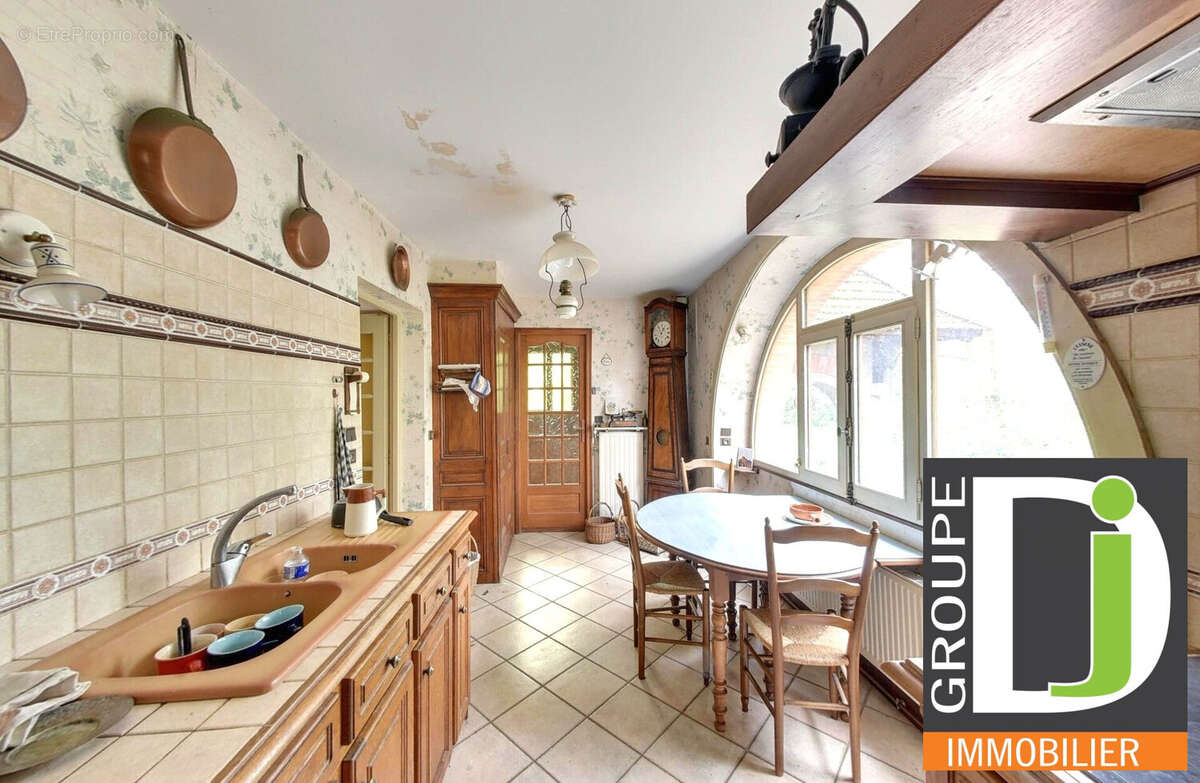 Maison à BOURG-DE-PEAGE