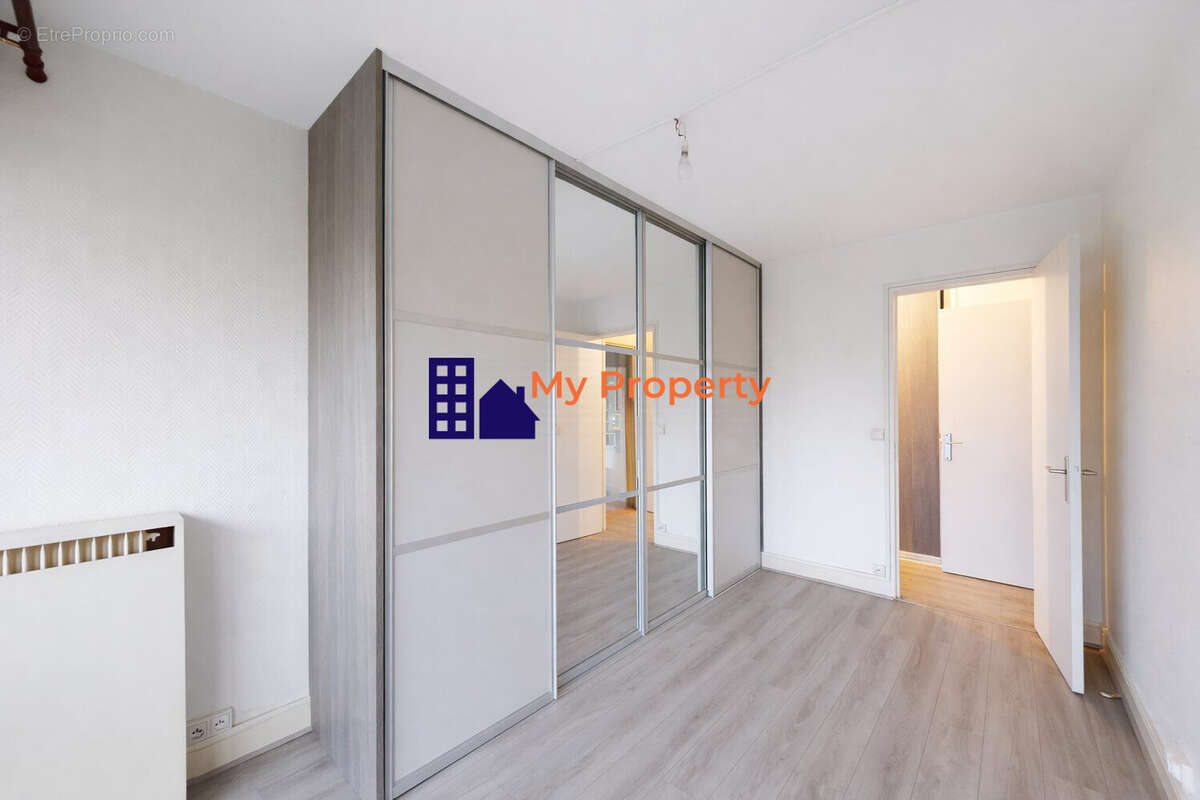 Appartement à SAINT-GRATIEN