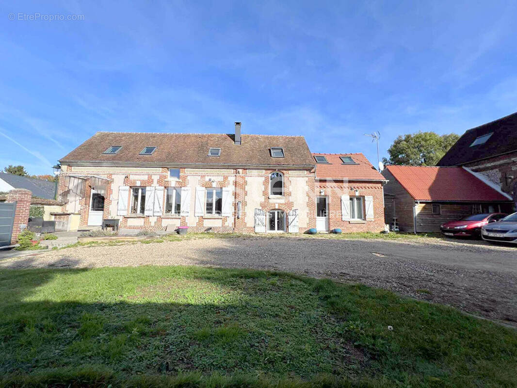 Maison à CHAUMONT-EN-VEXIN