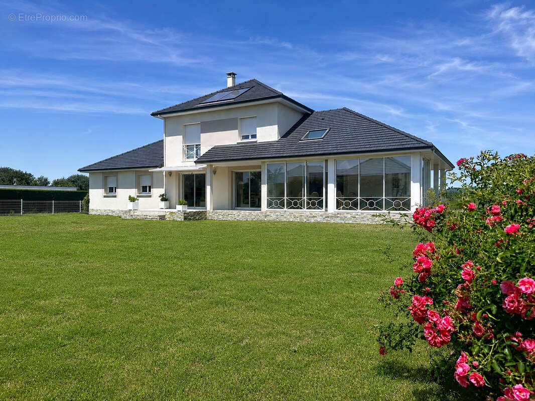 Maison à LEE