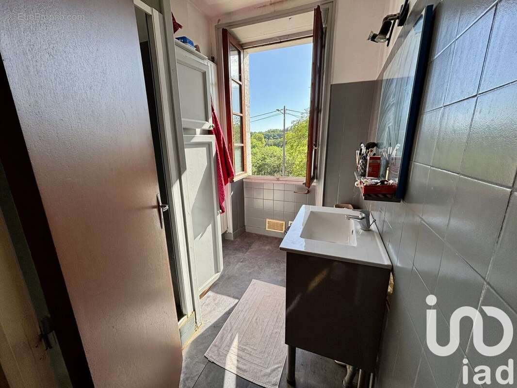 Photo 8 - Maison à SAINT-PARDOUX-LA-RIVIERE