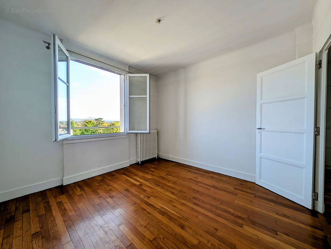 Appartement à MAISONS-LAFFITTE