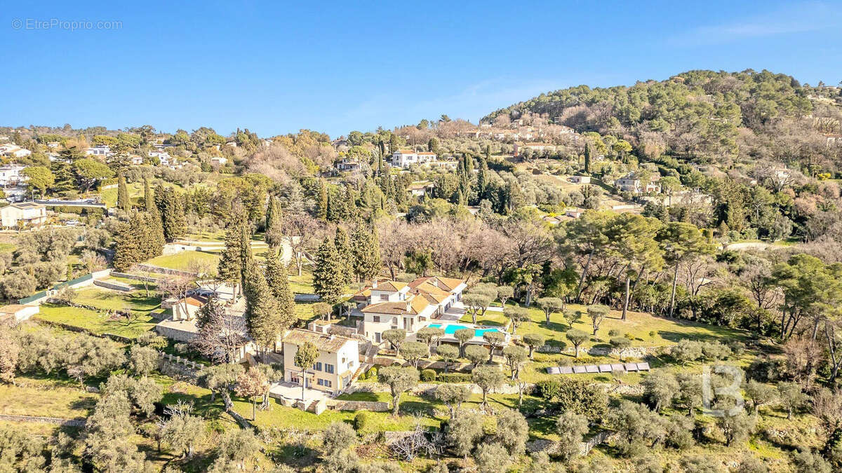 Maison à MOUANS-SARTOUX