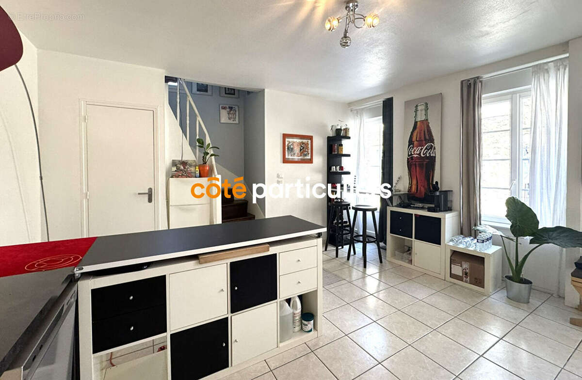 Maison à SAINT-MELOIR-DES-ONDES