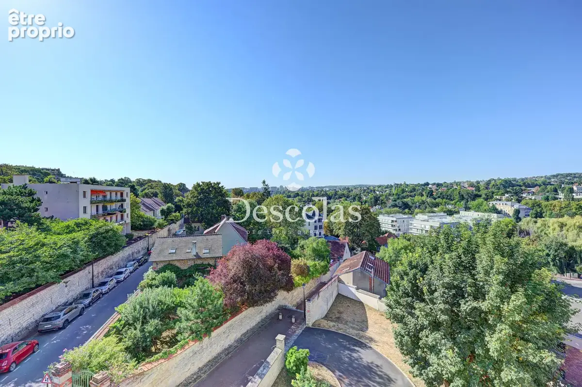 SAINT-GERMAIN-EN-LAYE - Appartement en parfait état en dernier étage - photo 17