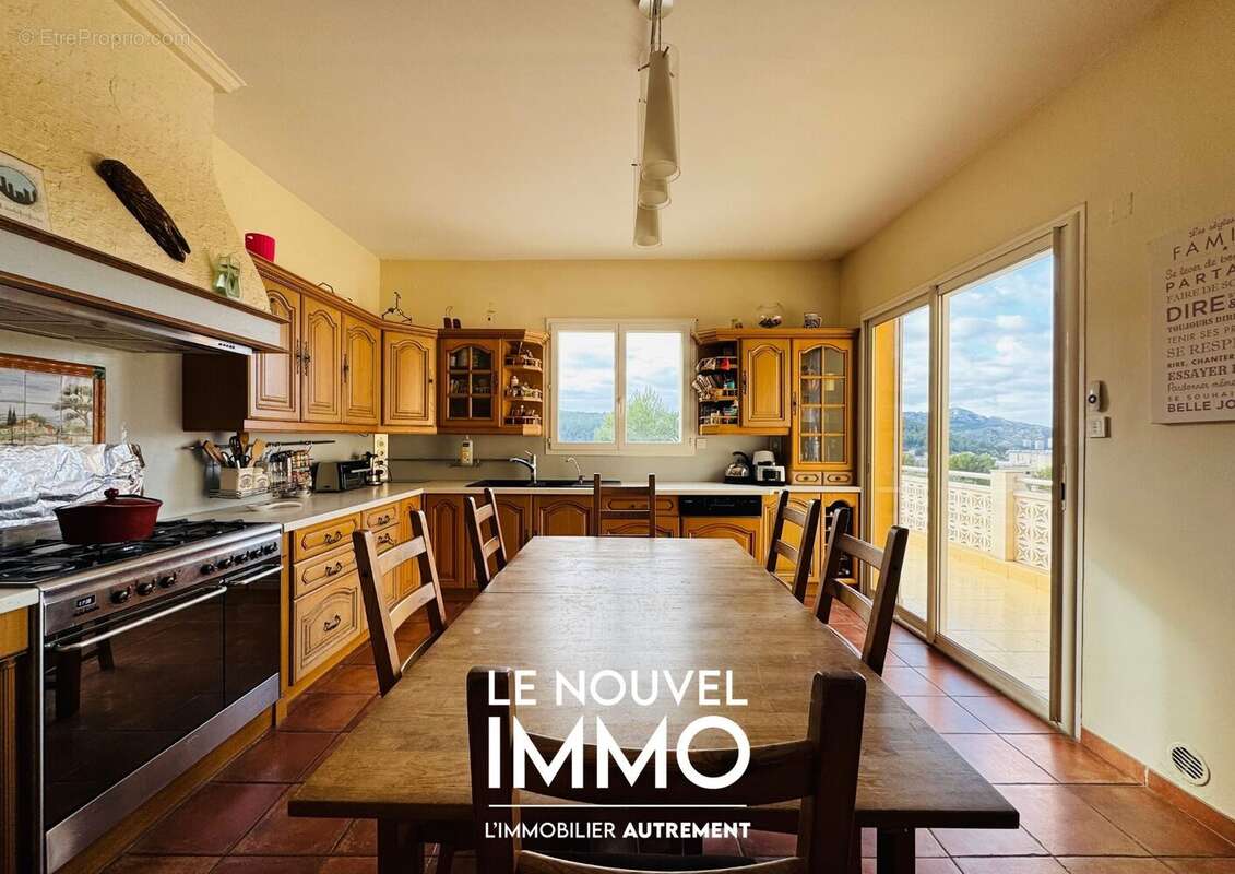 Maison à MARSEILLE-9E
