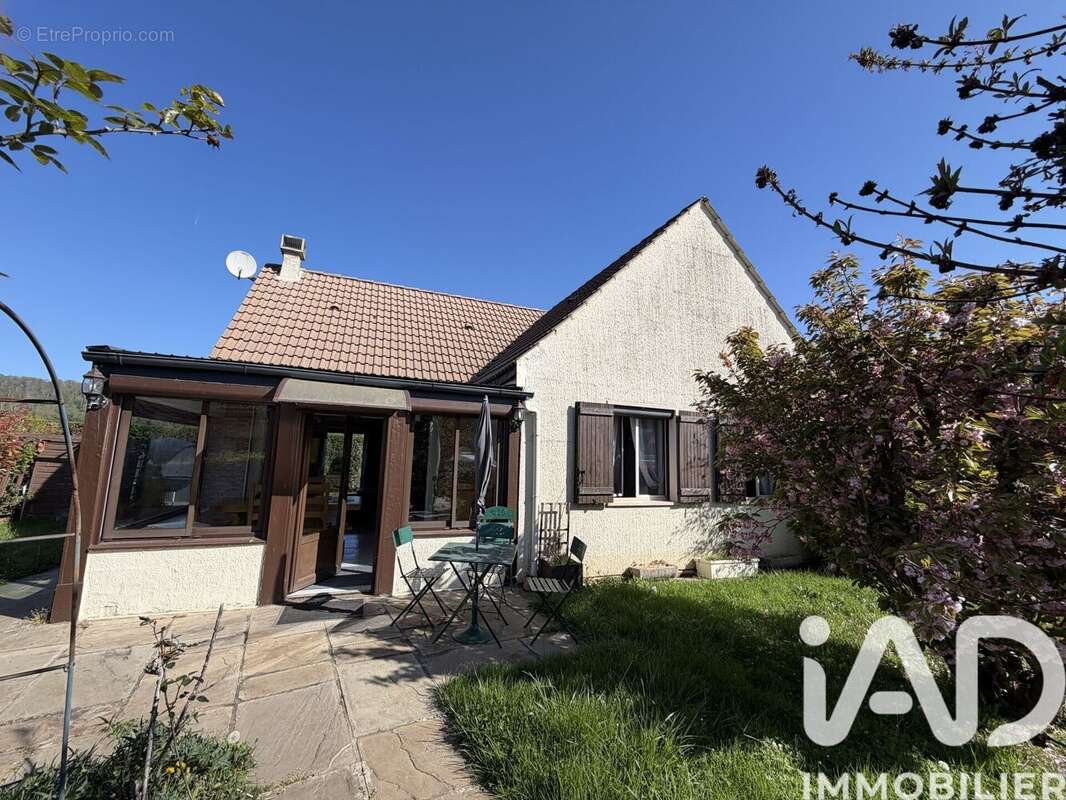 Maison 91 m² à Varreddes  - photo 2