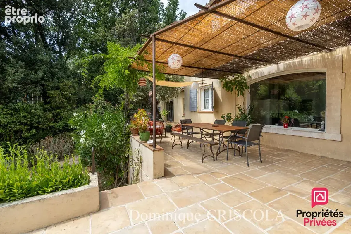 CAMPS LA SOURCE - Maison de charme avec piscine et dépendances en plein coeur de la Provence Verte - photo 14