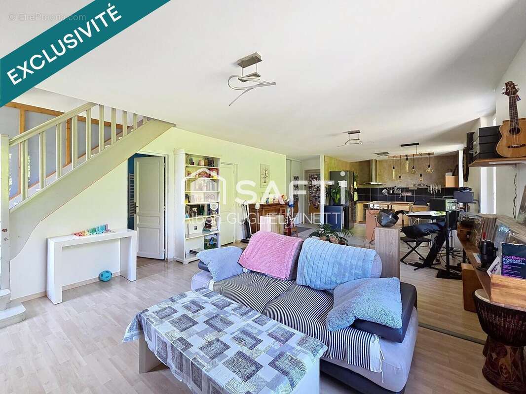 Photo 3 - Appartement à VARCES-ALLIERES-ET-RISSET