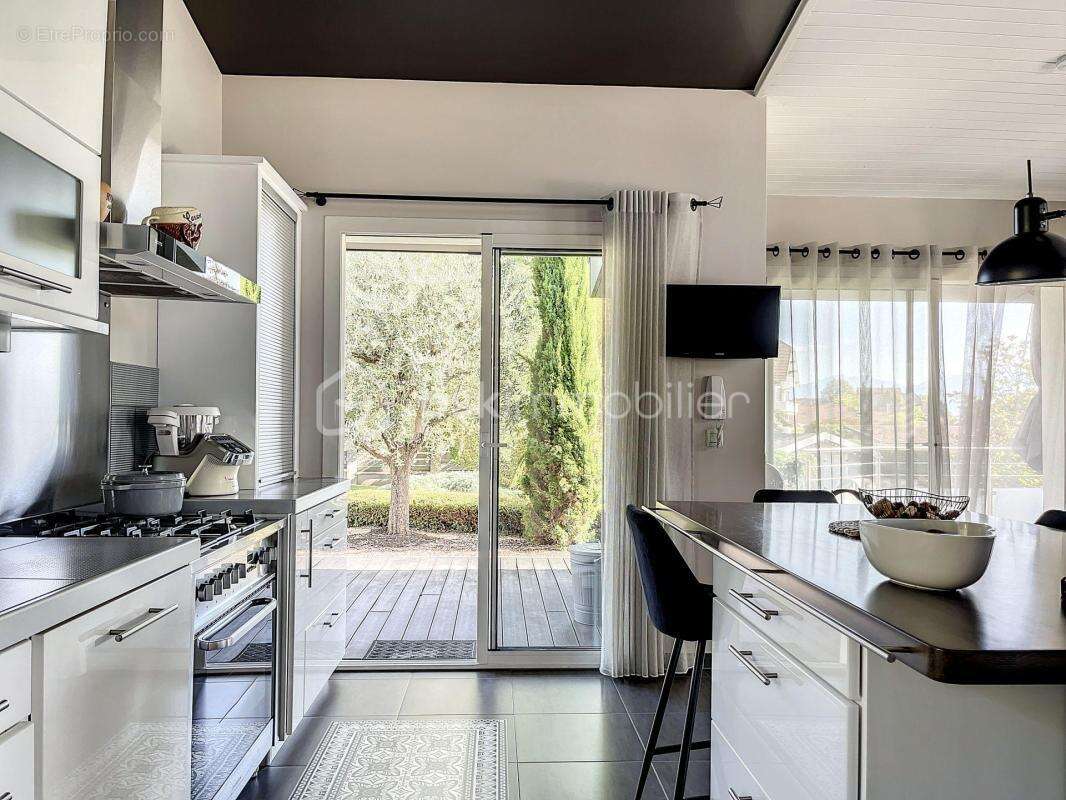 Exclusivite superbe villa annecy le vieux - photo 13