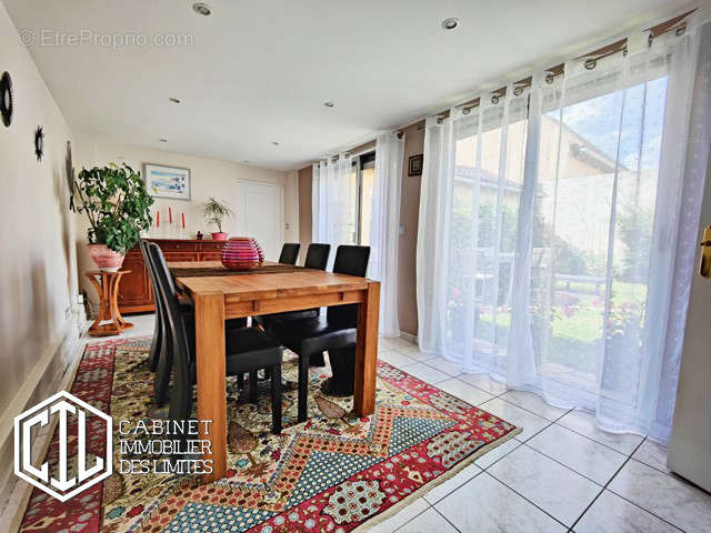 Pavillon F5 Limite Le RAincy - photo 9