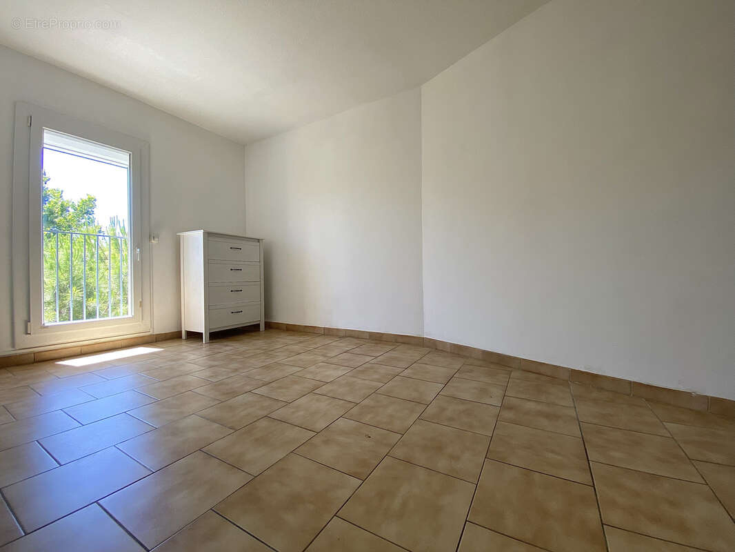 Appartement à PLAN-DE-CUQUES