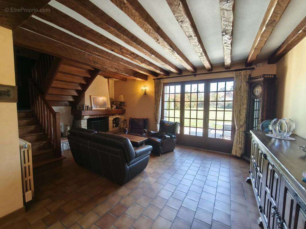 Maison à BAZEMONT