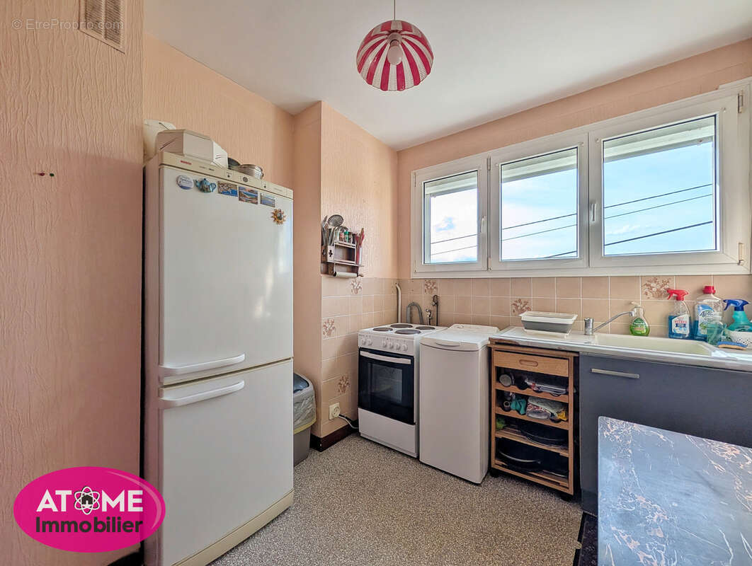Appartement T3 lumineux avec véranda   Homécourt - photo 2