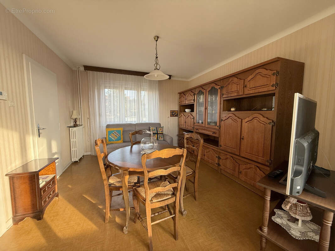 Maison à HETTANGE-GRANDE