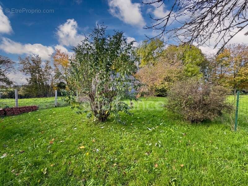 Maison à MONT-ET-MARRE