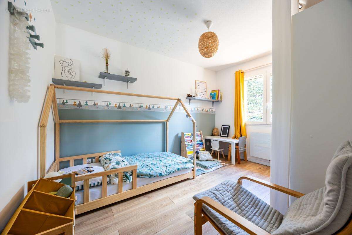 Maison à VILLENAVE-D'ORNON