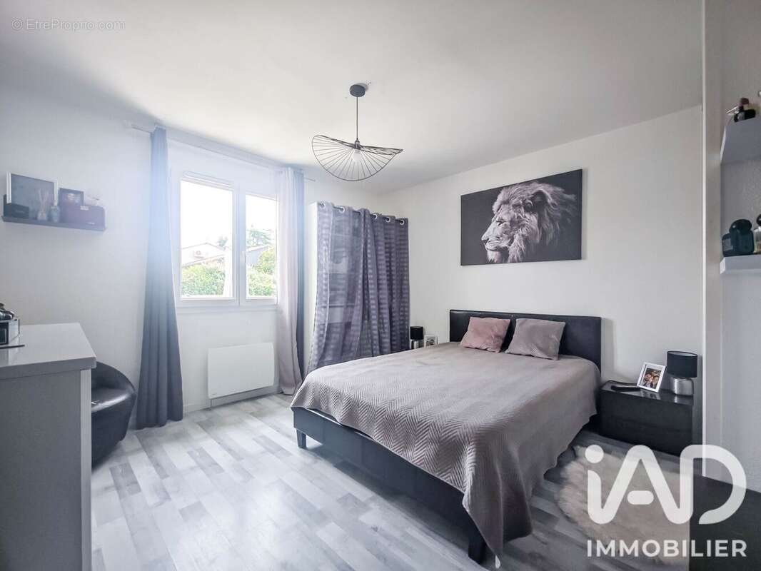 Maison 89 m² à Aiguillon  - photo 9