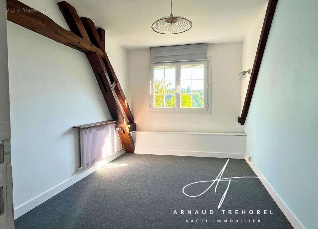 Photo 3 - Maison à SEICHES-SUR-LE-LOIR