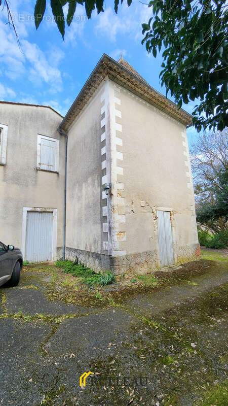 Maison à LUGON-ET-L'ILE-DU-CARNAY