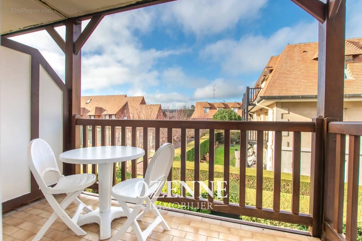 Appartement à TOURGEVILLE