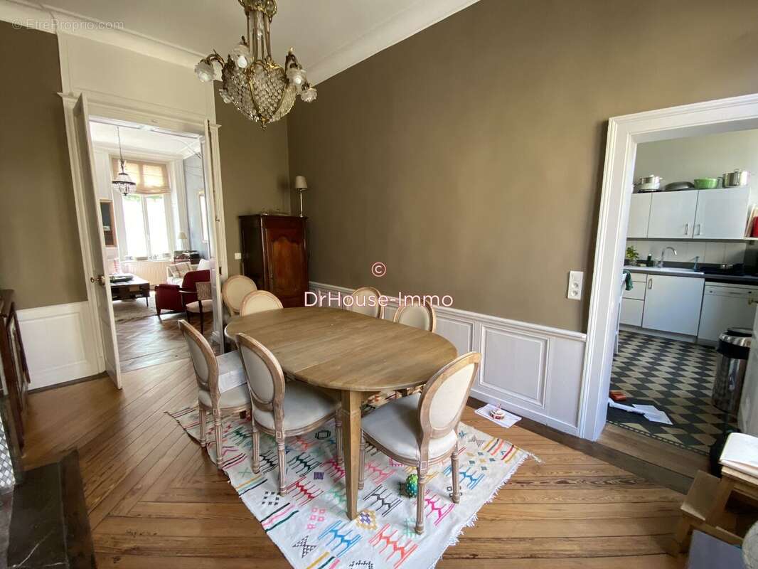 Maison 185 m² à Montreuil  - photo 14