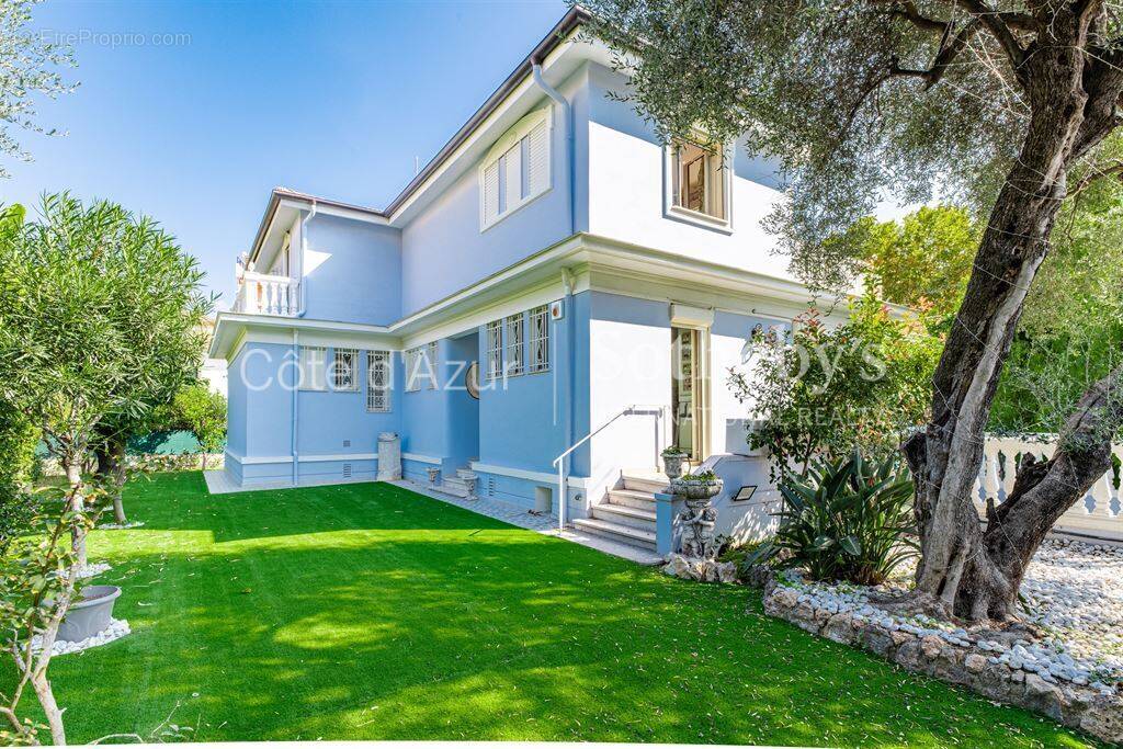 Maison à MENTON