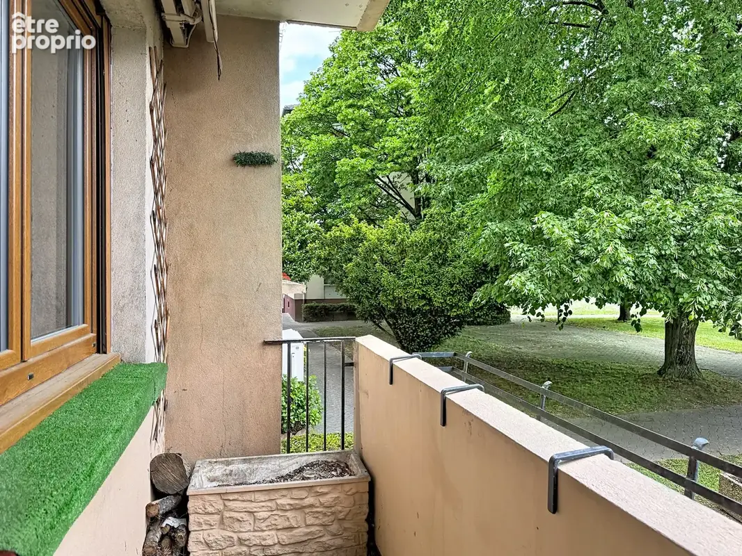 Appartement T5 94m2, avec balcon, garage, cave et grenier - photo 3