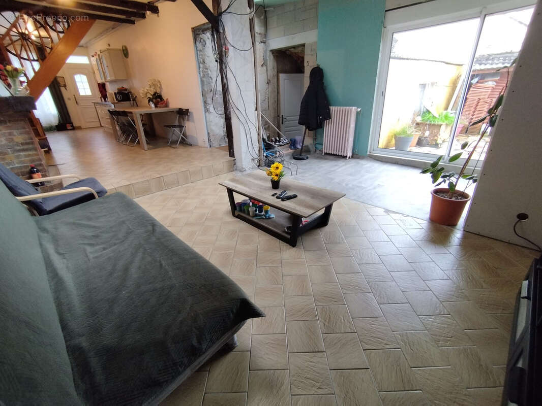 Maison à MITRY-MORY