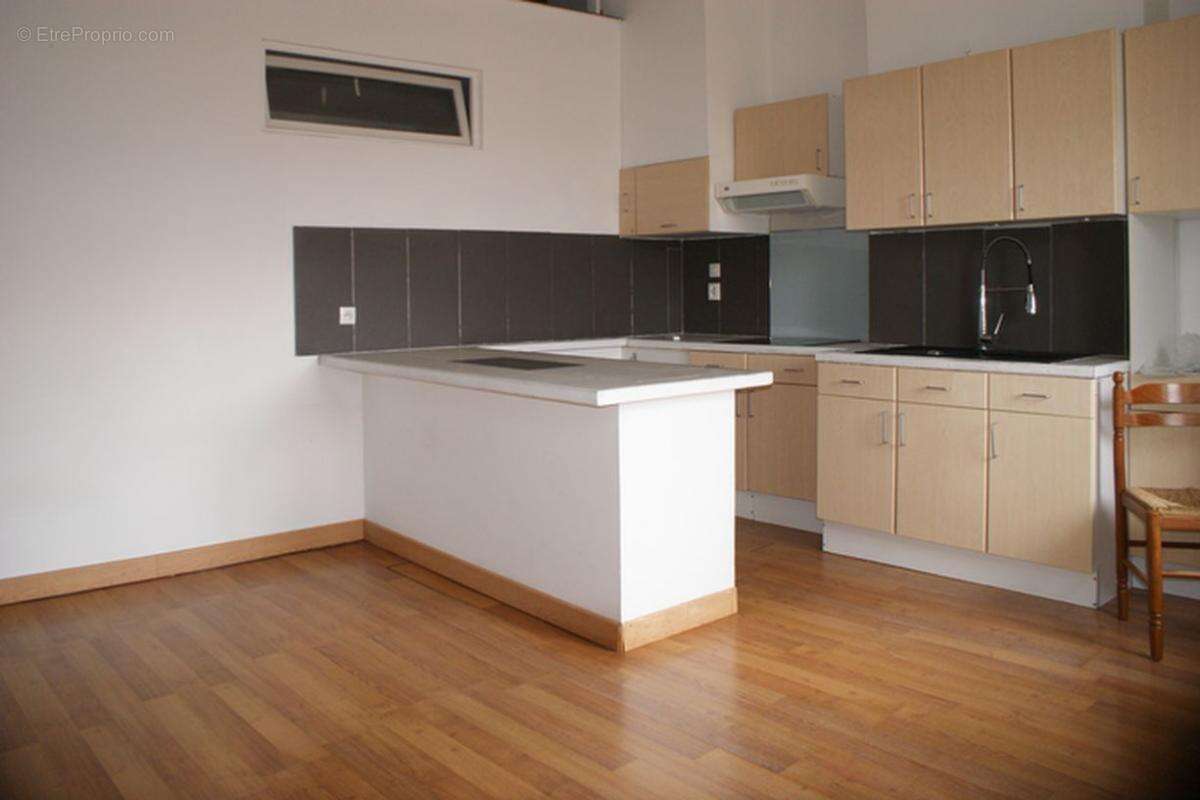 Appartement à FLEURANCE