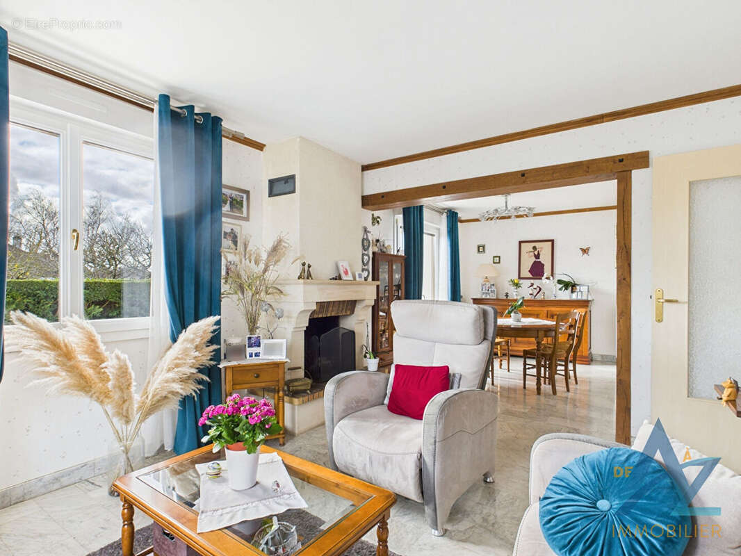 Maison à LION-SUR-MER