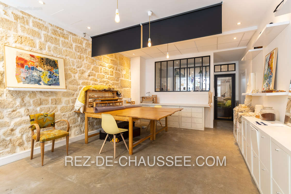 Republique bureaux et atelier d'artiste - photo 2