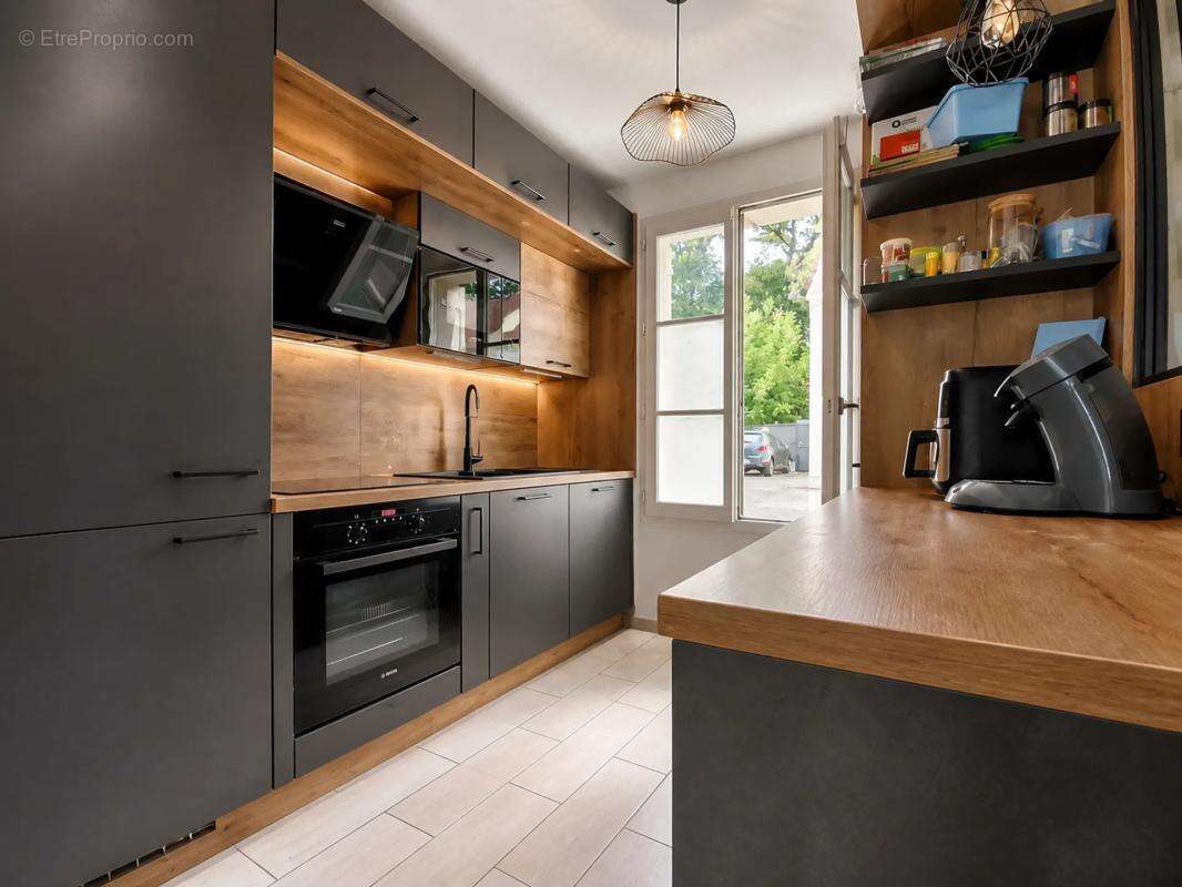 Maison de 7 pièces de 116 m² à Ennery - photo 3