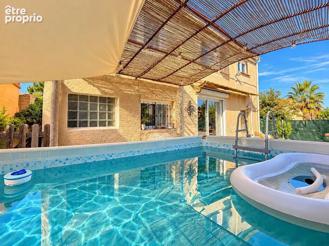 Bas de MAISON 3 pièces de 69,95 m² avec terrasse et jardin (83430) SAINT MANDRIER SUR MER - photo 2