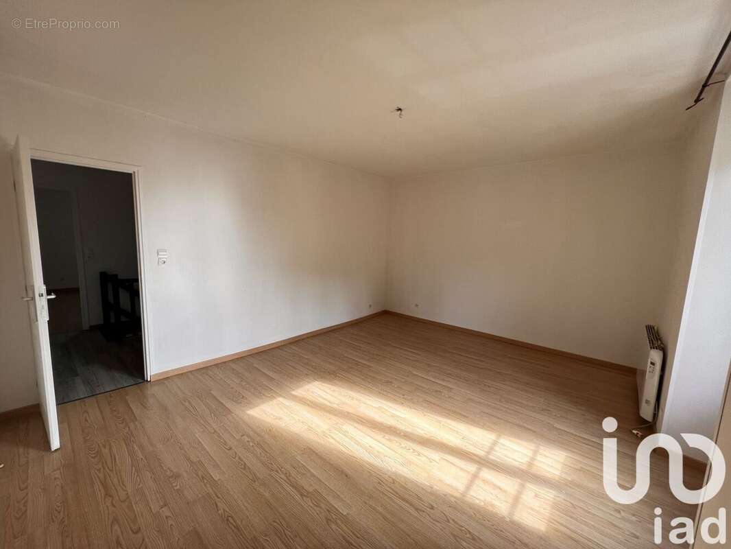 Photo 5 - Maison à CHEVILLON