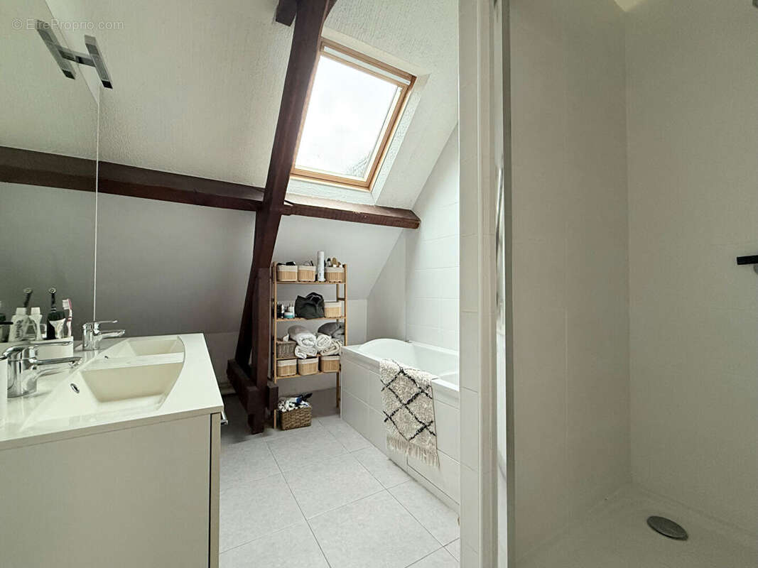 Maison à SENLIS