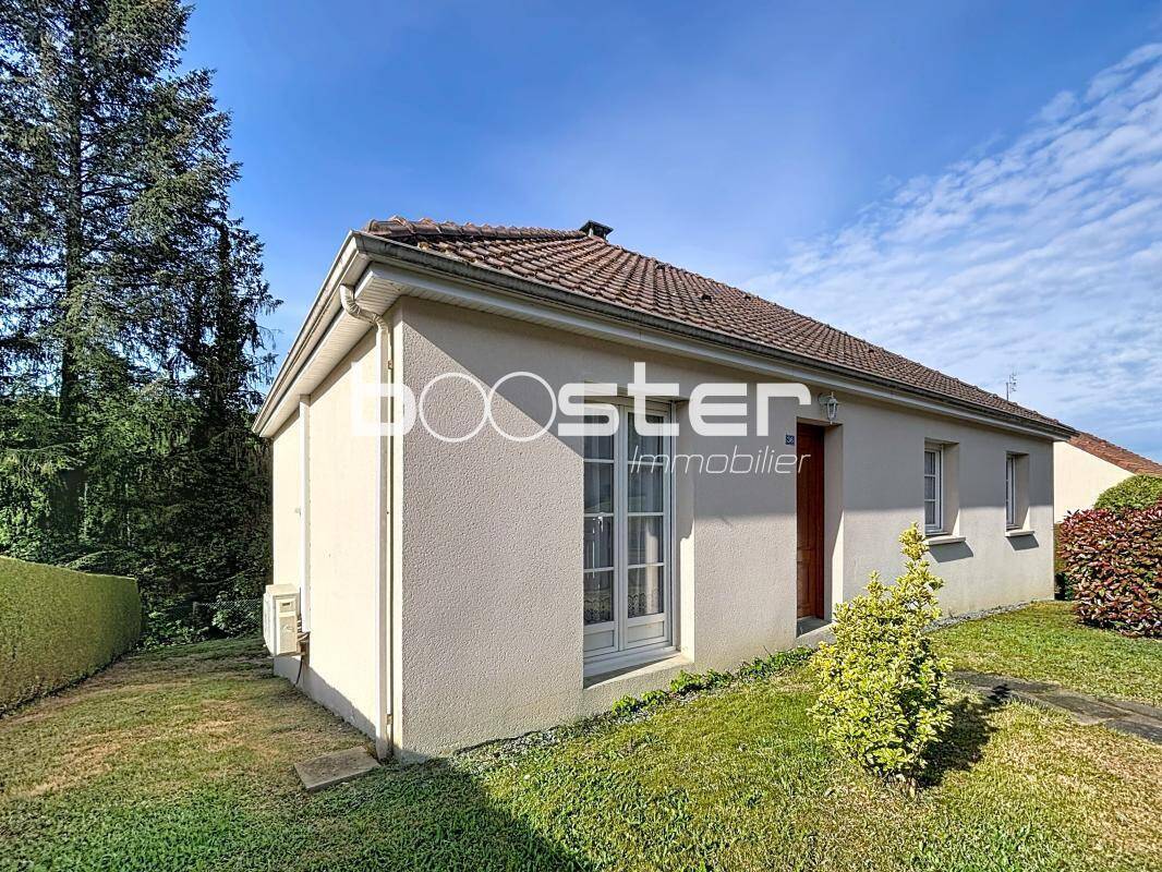 Maison à SAINT-YRIEIX-LA-PERCHE