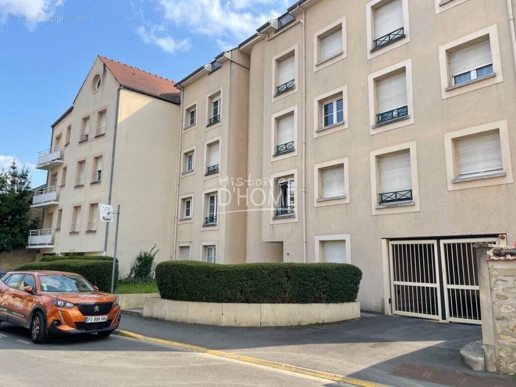 Appartement à MELUN