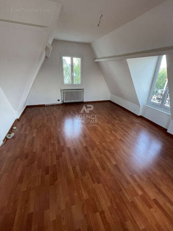 Maison à CARRIERES-SOUS-POISSY