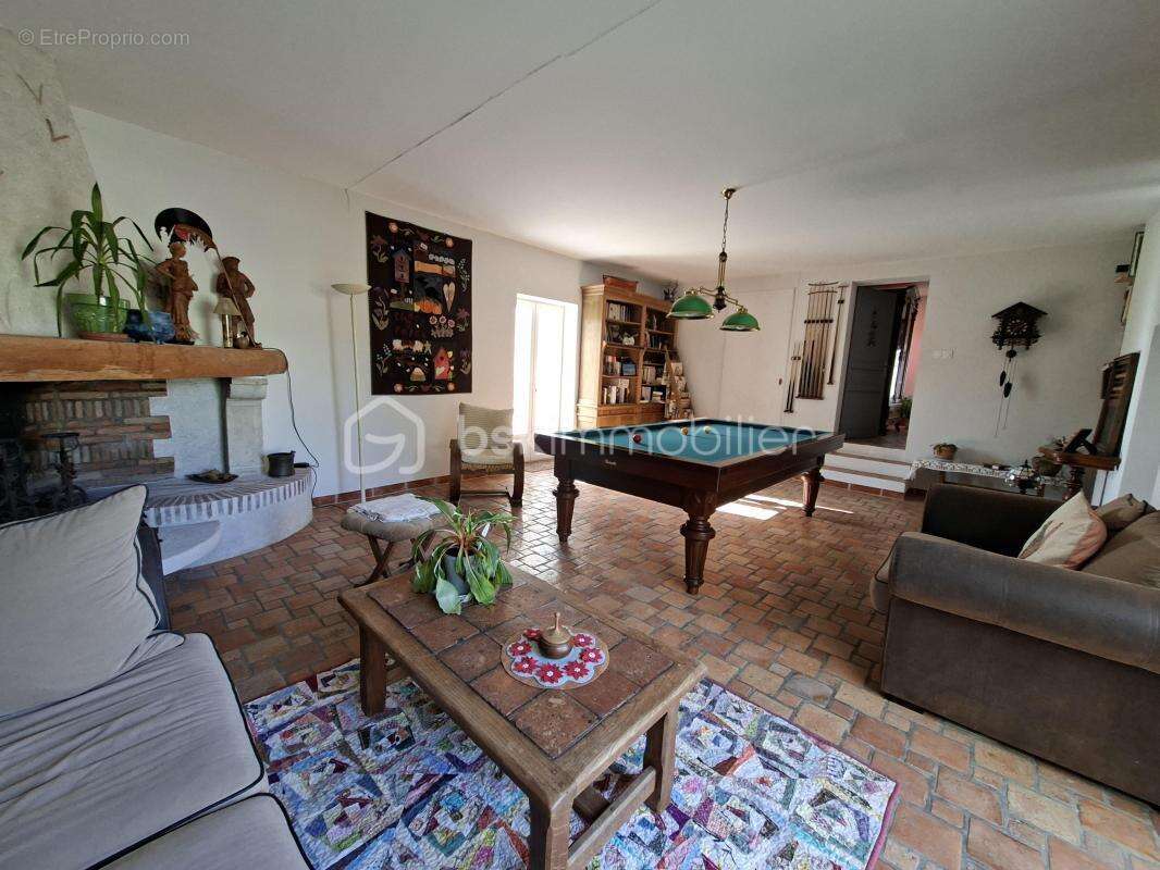 Maison à SAINT-BENOIT-SUR-LOIRE