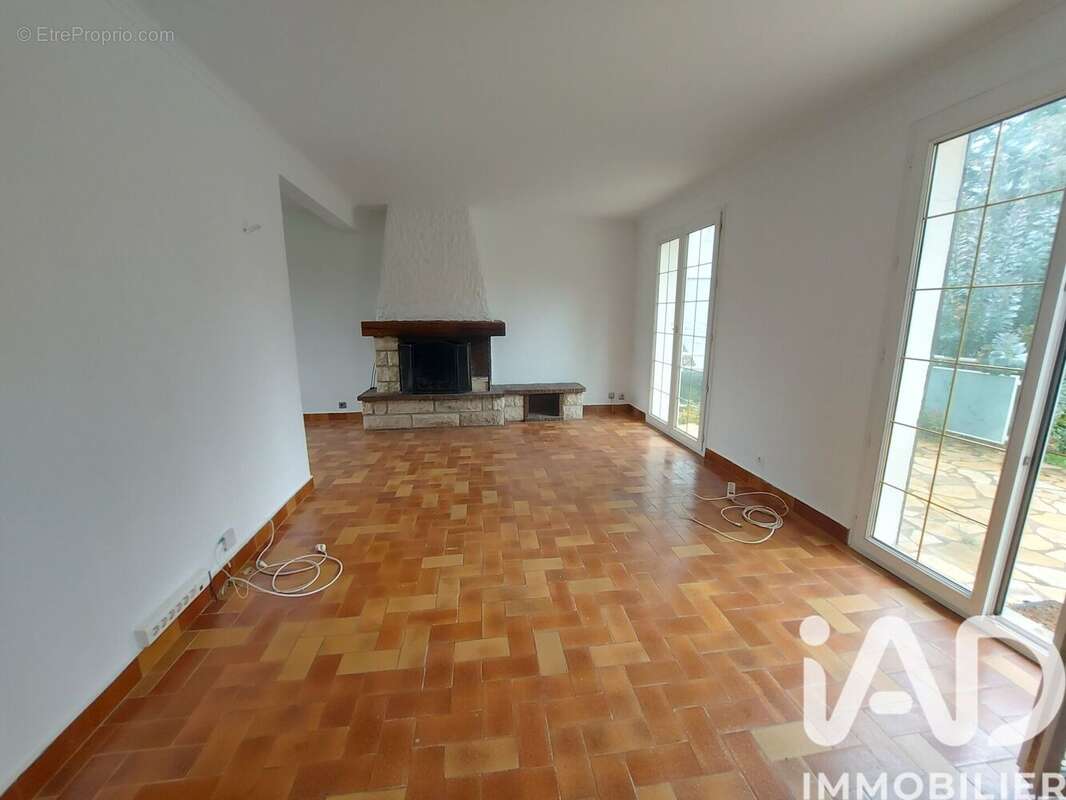 Photo 8 - Maison à SAINT-SAUVEUR-SUR-ECOLE