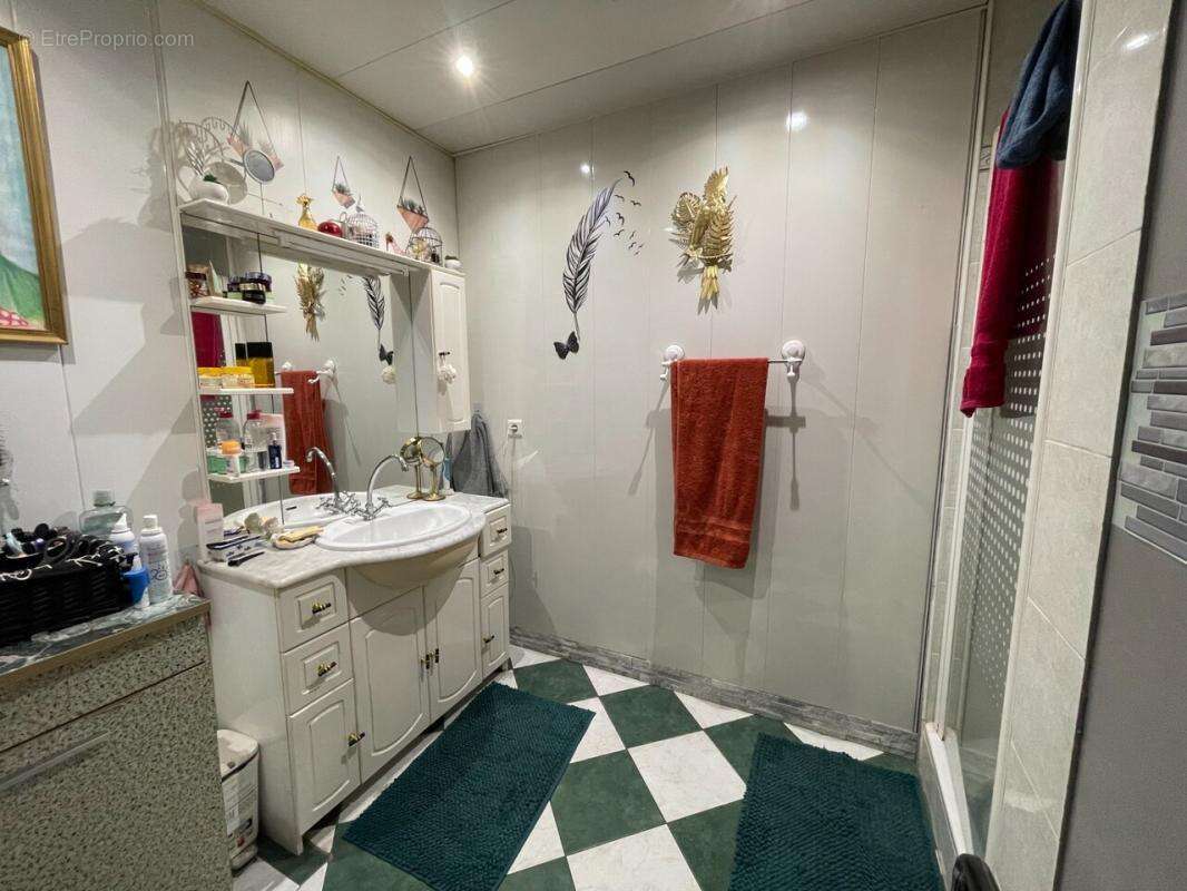 Maison à LENS-LESTANG