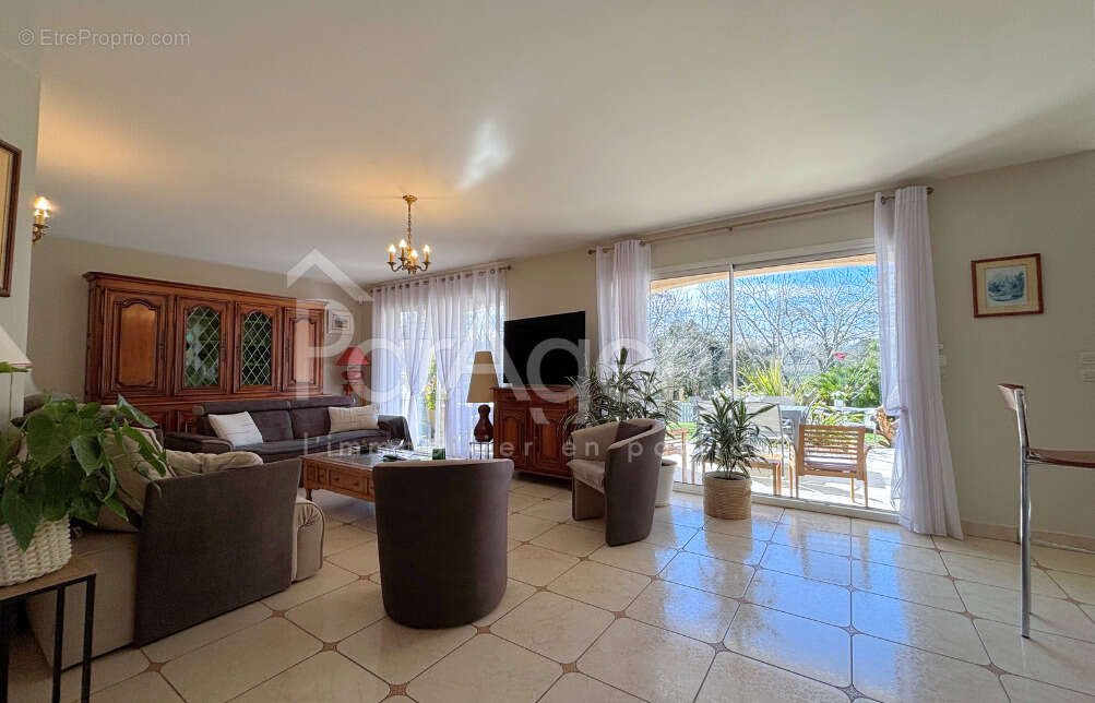 Maison à SAINT-PALAIS-SUR-MER